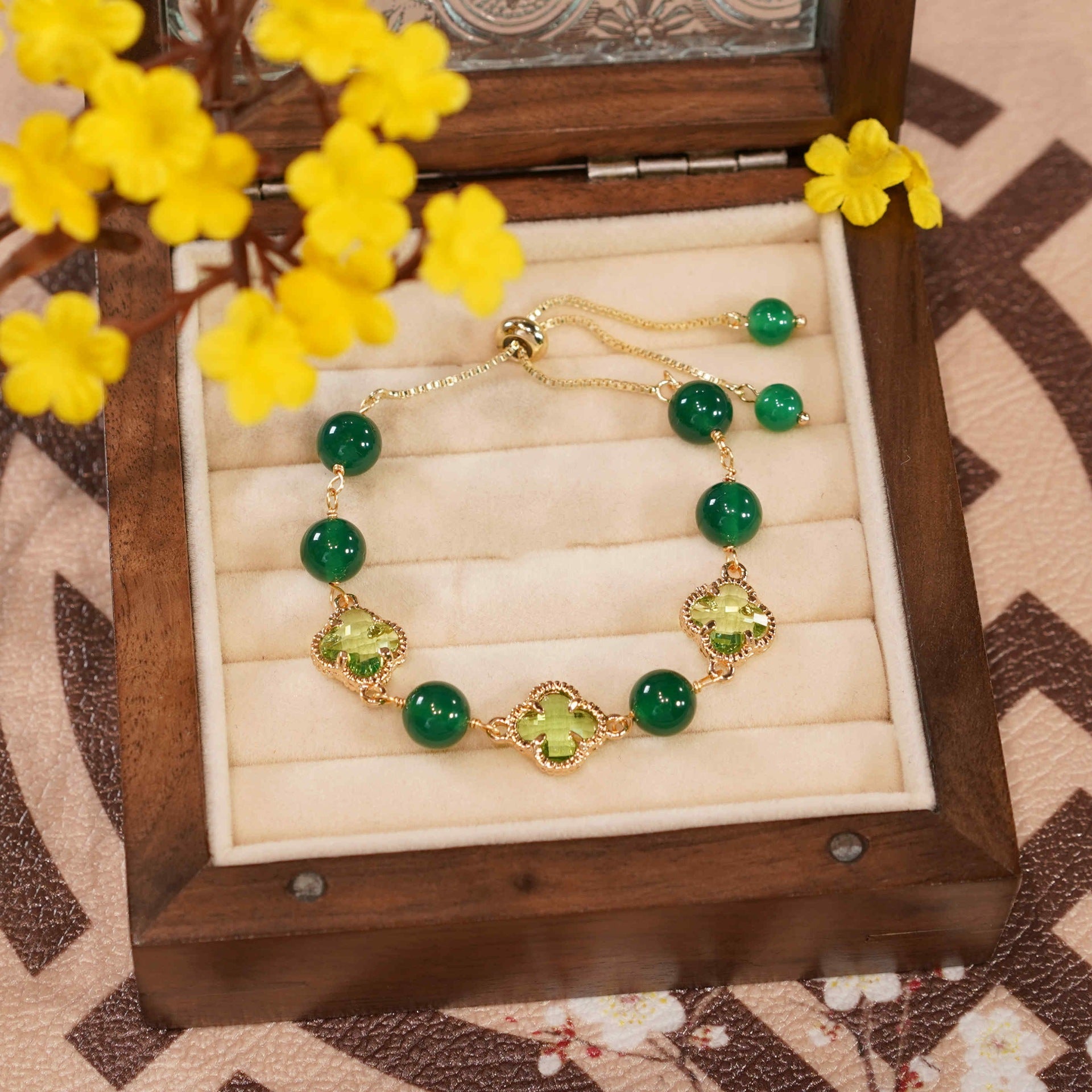 Natural Strawberry Crystal Four - leaf Clover Crystal Bracelet - CN Heal Vibe