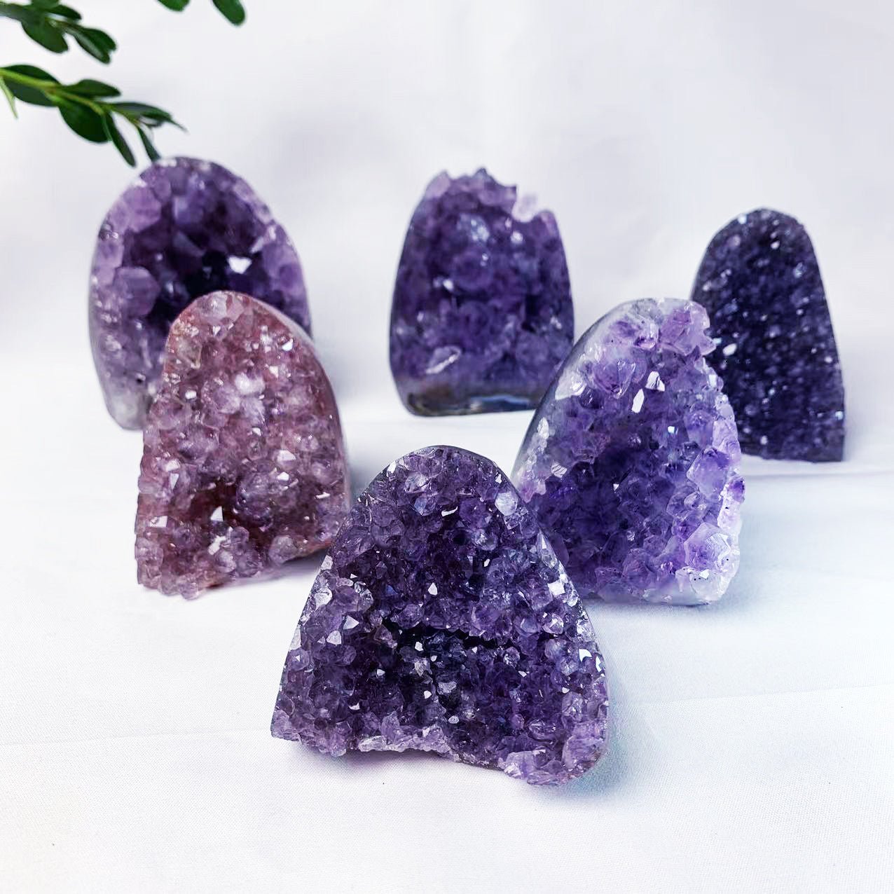 Natural Uruguay Amethyst Geode Cluster Crystal Ornament Home Office Decoration Reiki Healing Stone Feng Shui Amethyst Cluster Decor - CN Heal Vibe